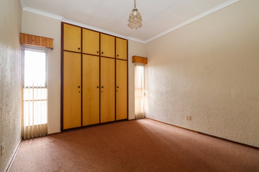 2 Bedroom Property for Sale in Oudorp North West